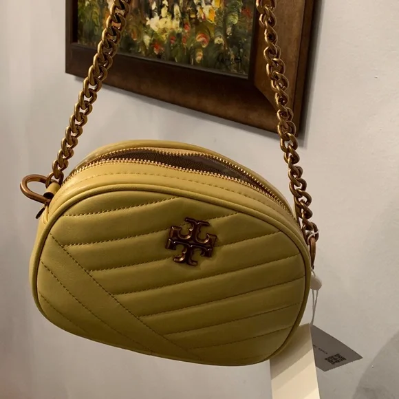 SOLD⛔️Authentic TORY BURCH Quilted leather logo zip top Crosby - Picture 15 of 16